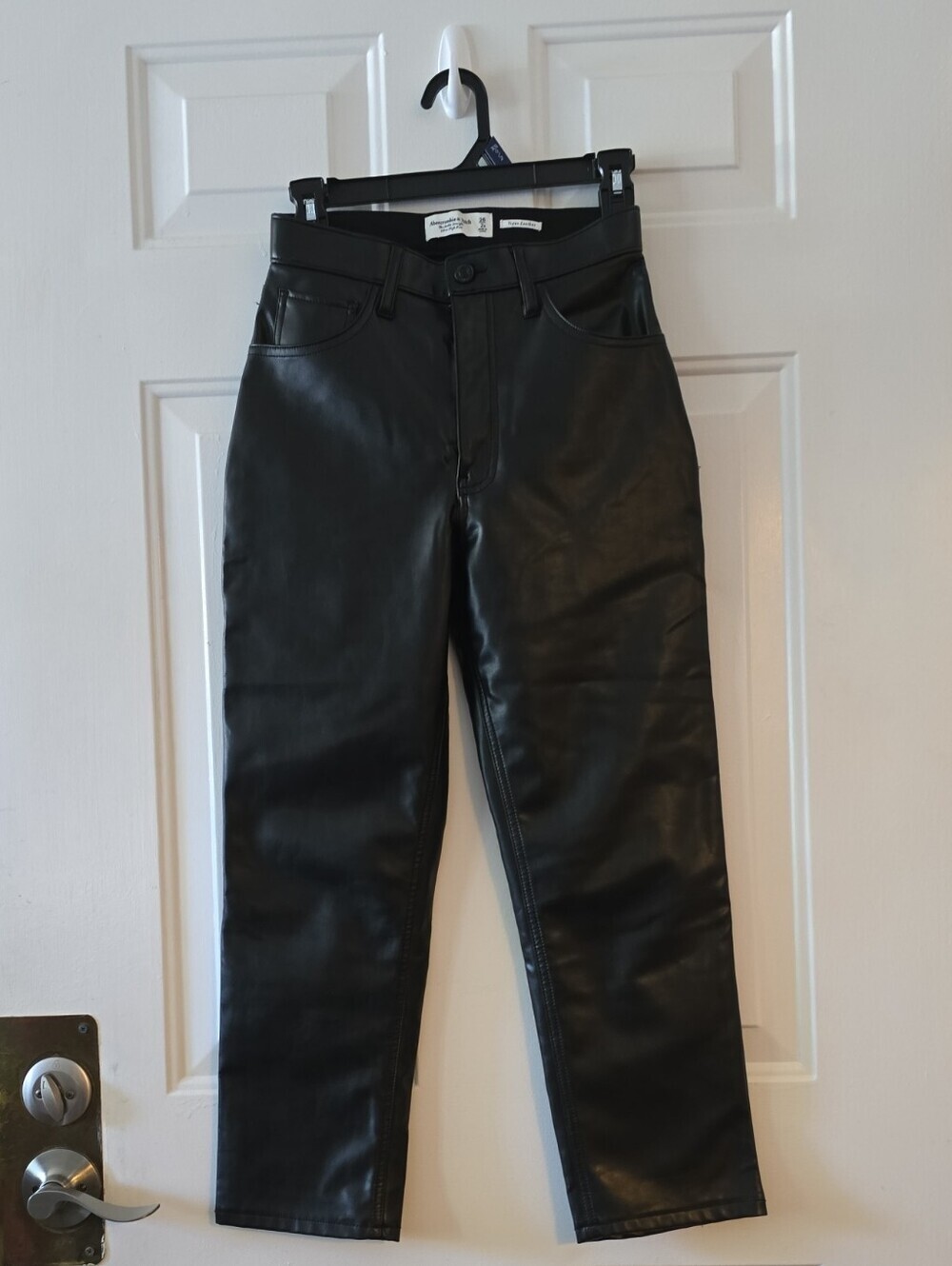 Abercrombie & Fitch 90s-inspired High Rise